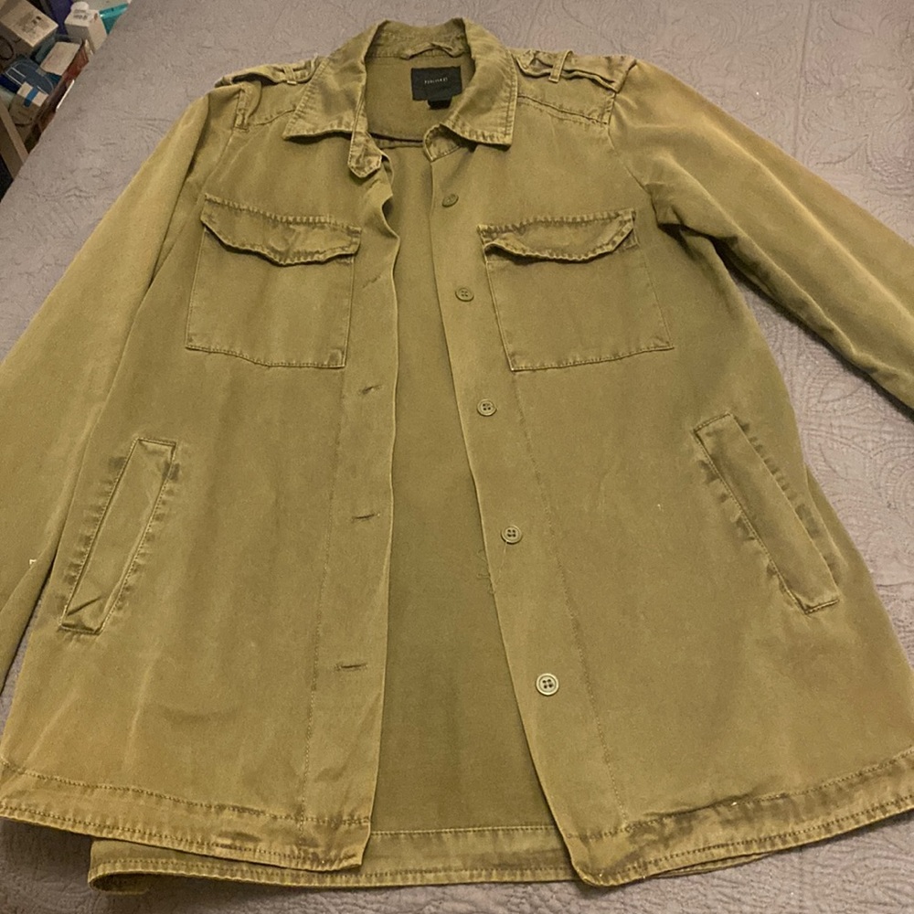 Forever 21 Sahara shirt
